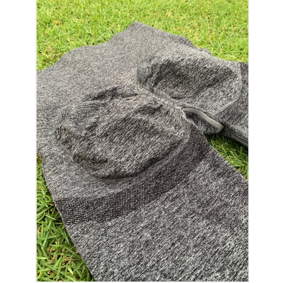 Bubble Butt Gray Seamless High Waist Shorts - Picture 16 of 16